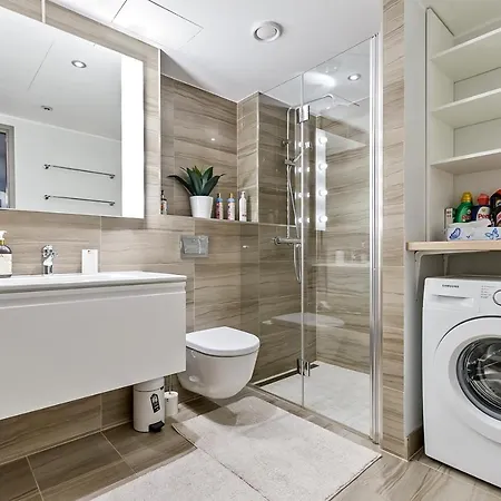 Apartment Luxuriously Furnished, Spacious Rotermanni Jewel Tallinn